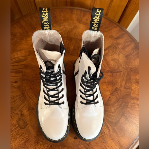 Like new white Dr. Martens, Doc’s, Doc Martens Jadon boots - Picture 2 of 7